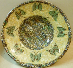 Coupe mosaique aux papillons vert